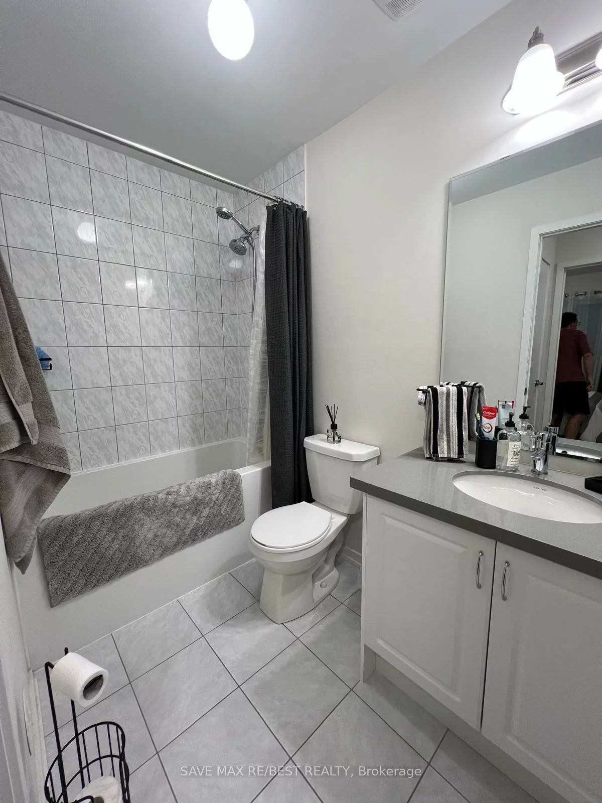 10, Heathrow, Bolton East, Caledon