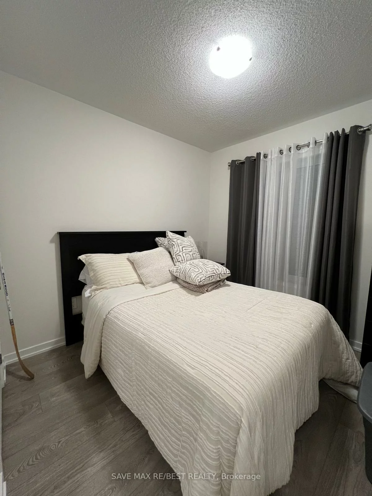 10, Heathrow, Bolton East, Caledon