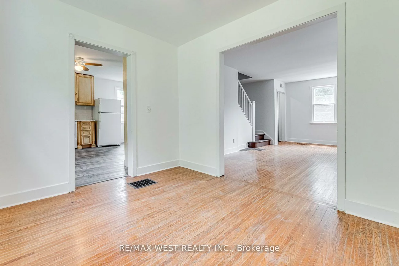 211, King, Bolton West, Caledon