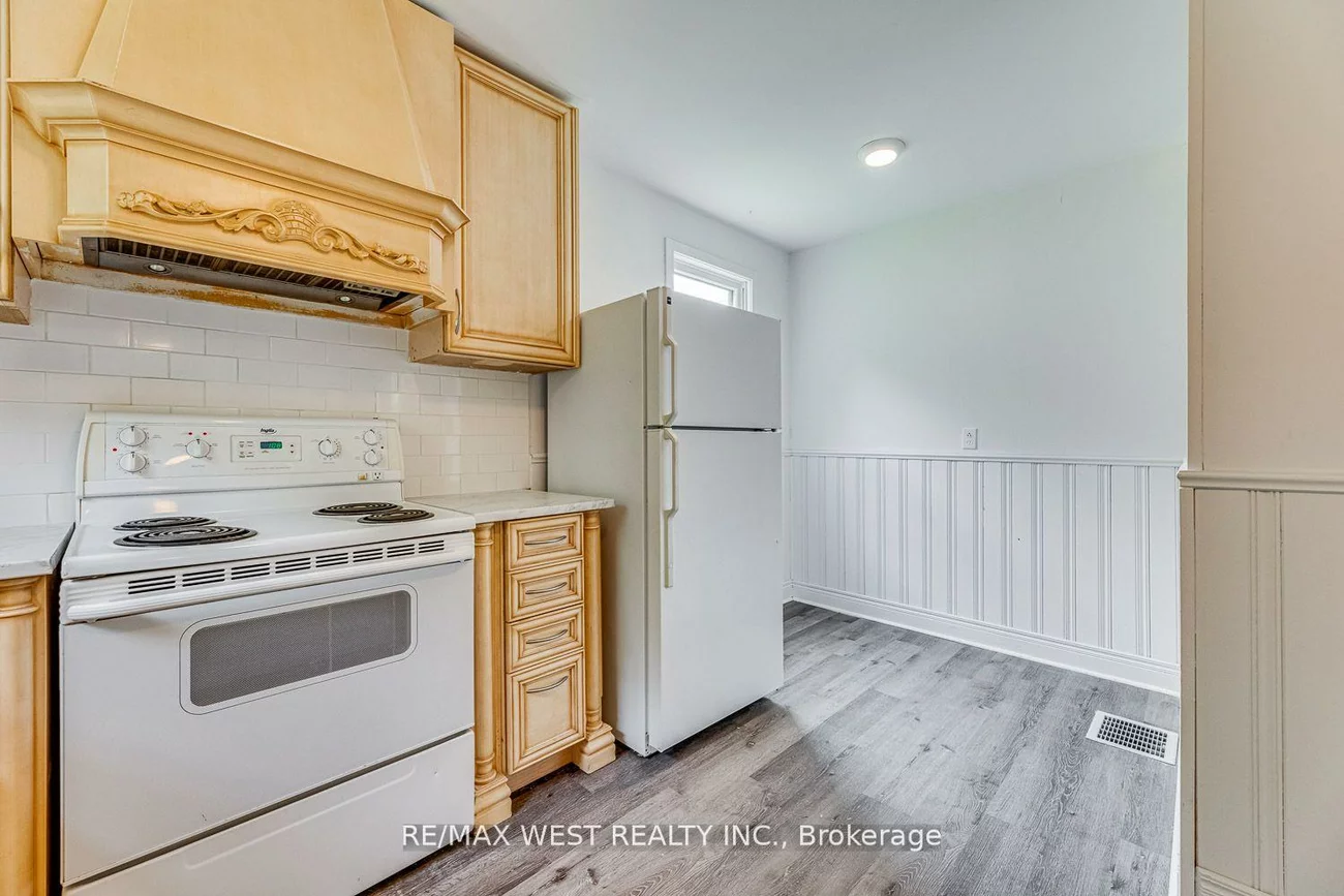 211, King, Bolton West, Caledon