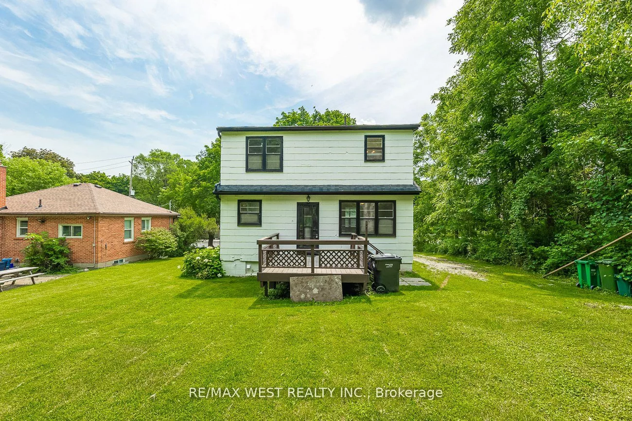 211, King, Bolton West, Caledon