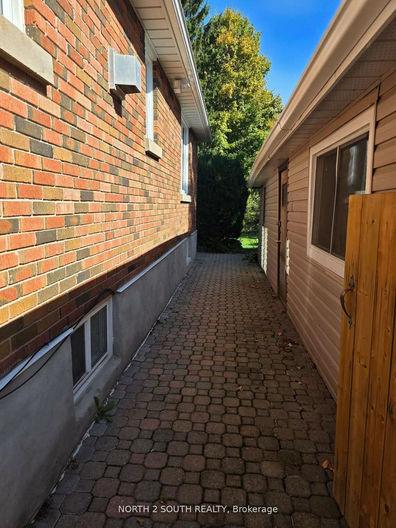 79, John, Bolton East, Caledon