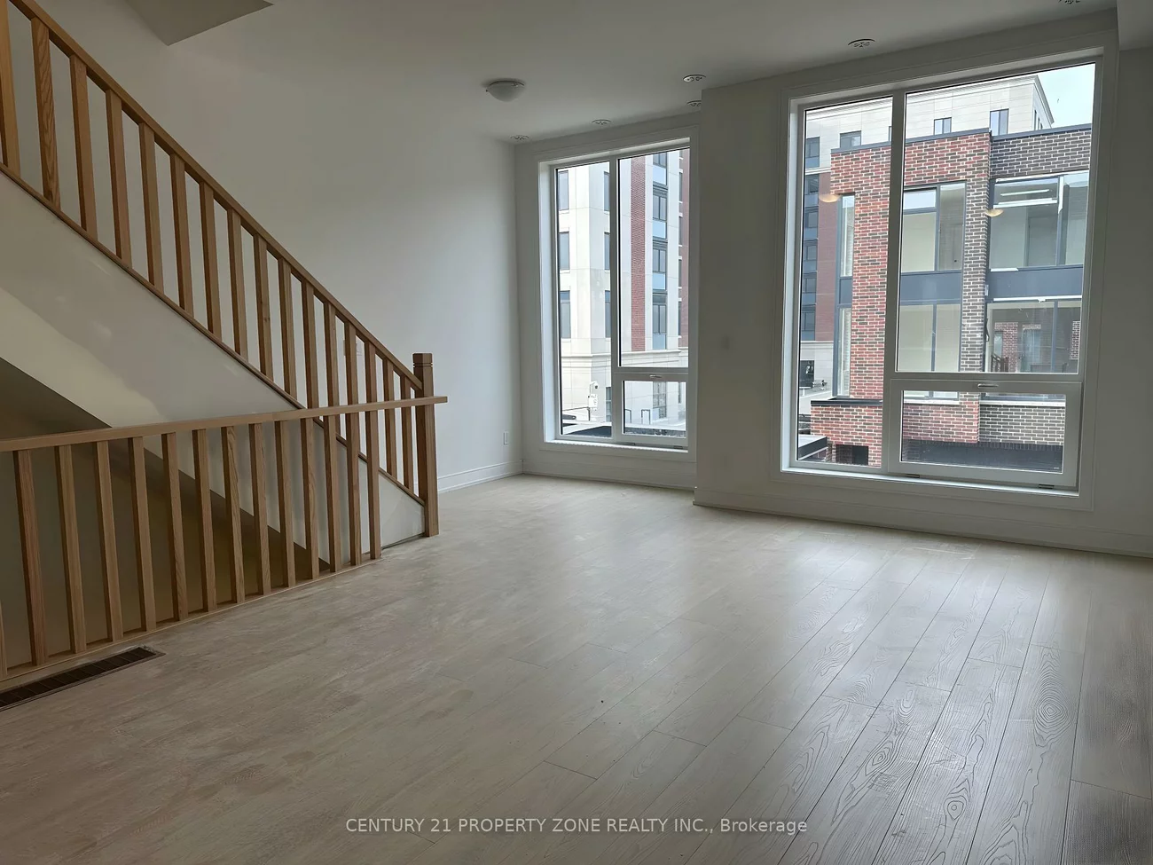 30, Desiree, Bolton East, Caledon