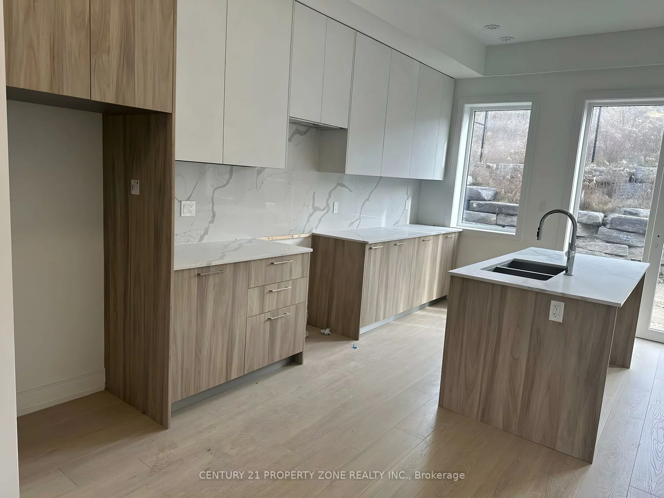 30, Desiree, Bolton East, Caledon