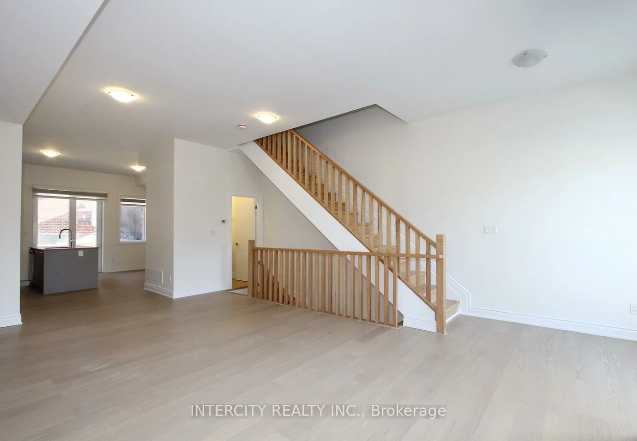 11, Desiree, Bolton West, Caledon