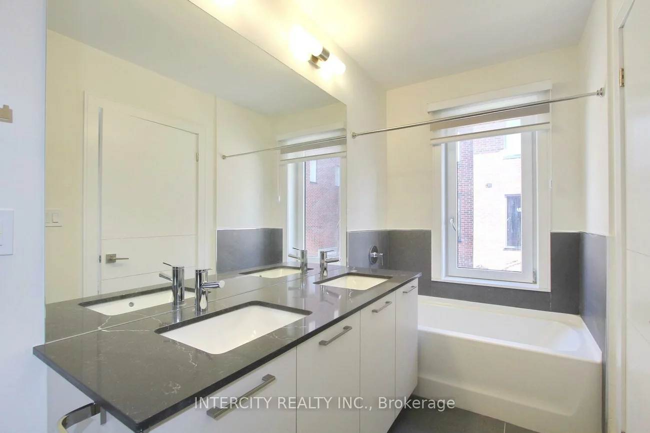 11, Desiree, Bolton West, Caledon