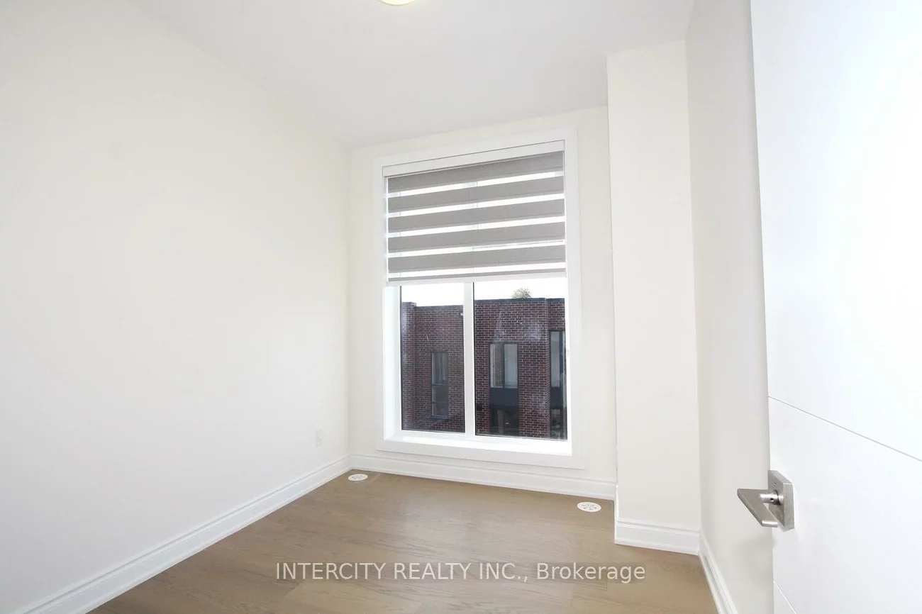 11, Desiree, Bolton West, Caledon