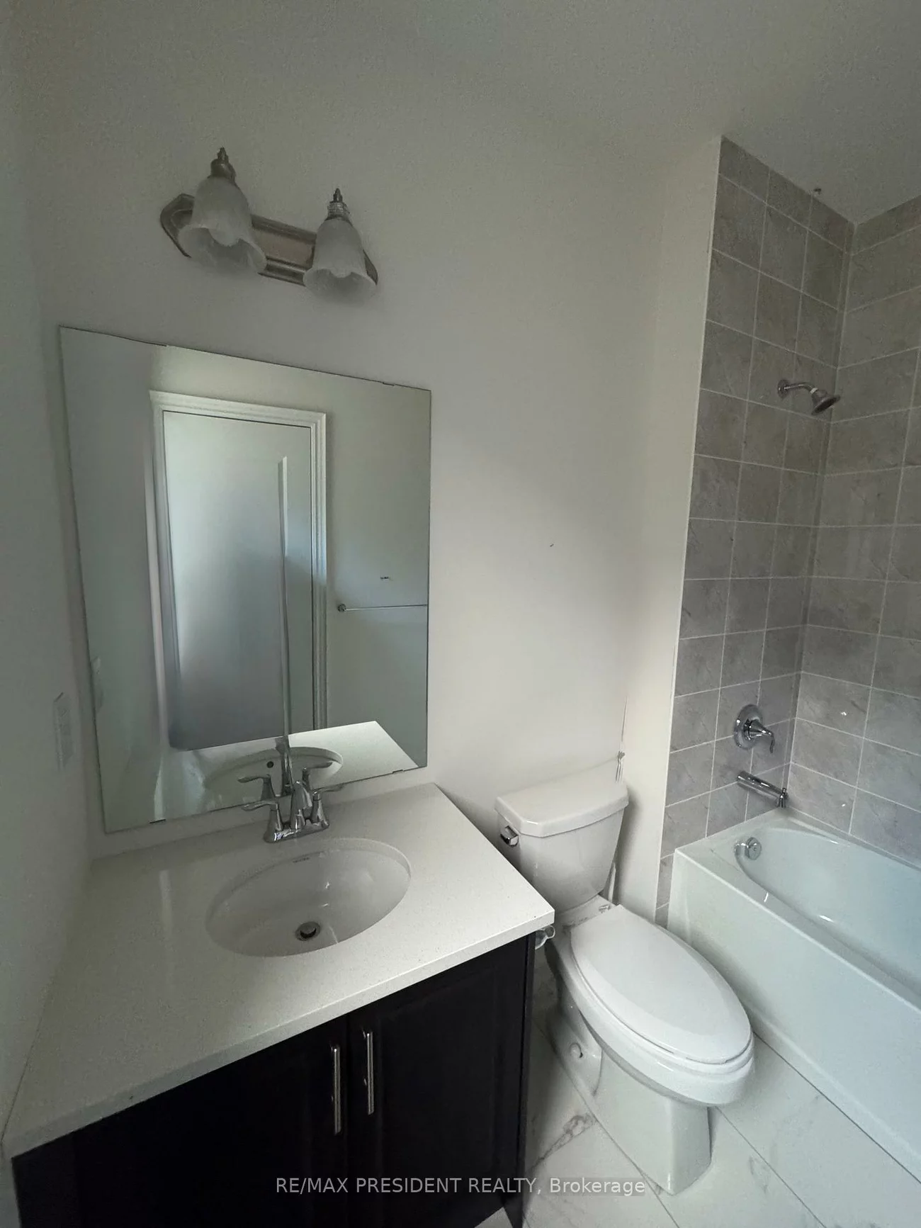 113, Walker, Caledon East, Caledon