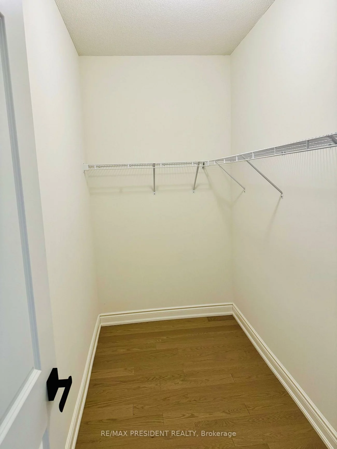 113, Walker, Caledon East, Caledon