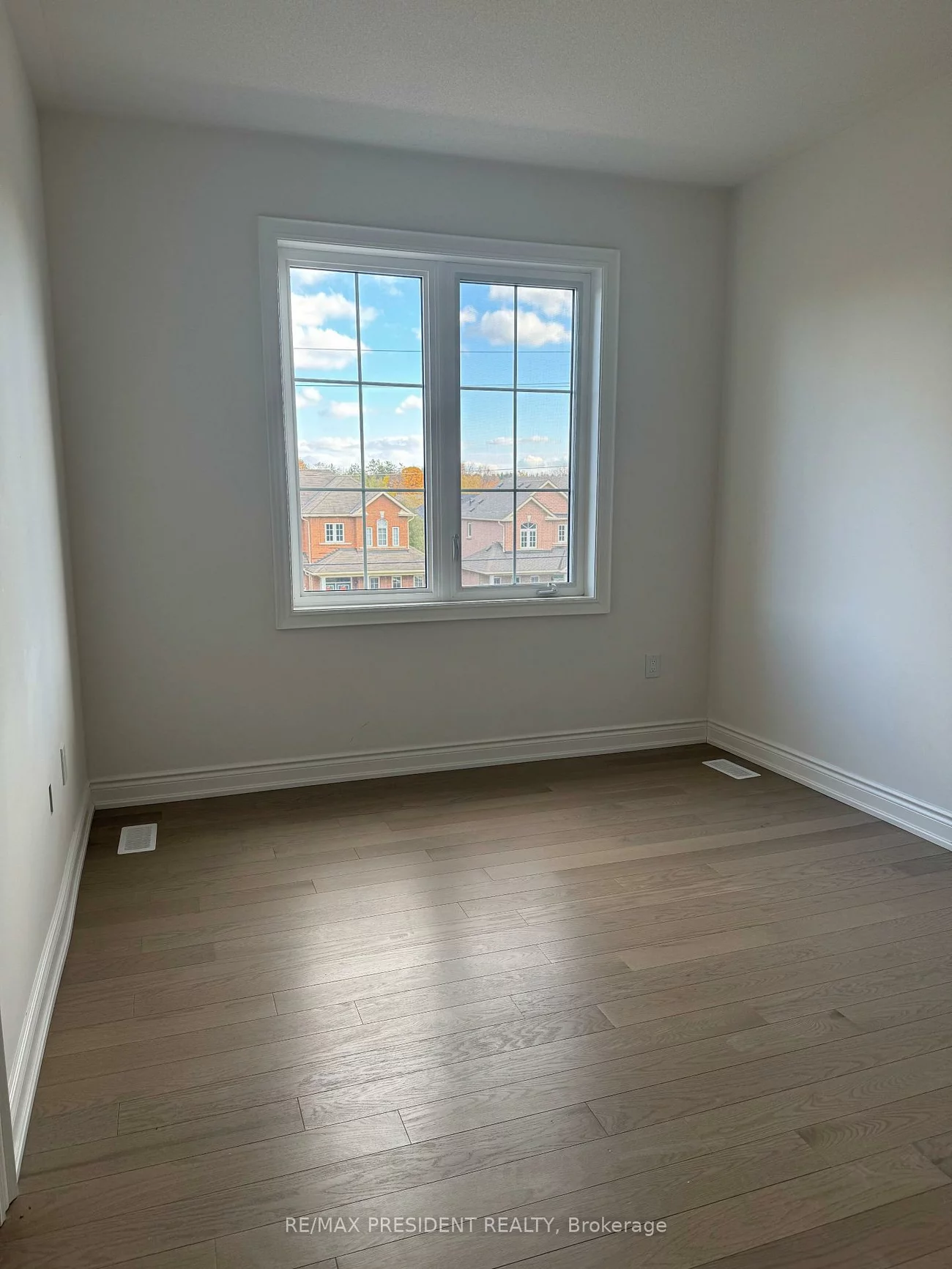 113, Walker, Caledon East, Caledon