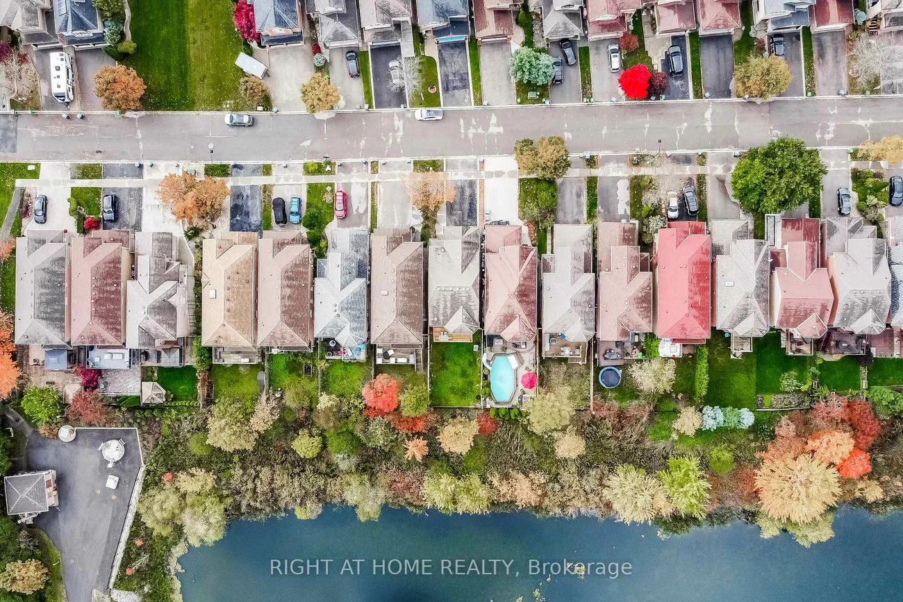 51, Crestridge, Bolton North, Caledon