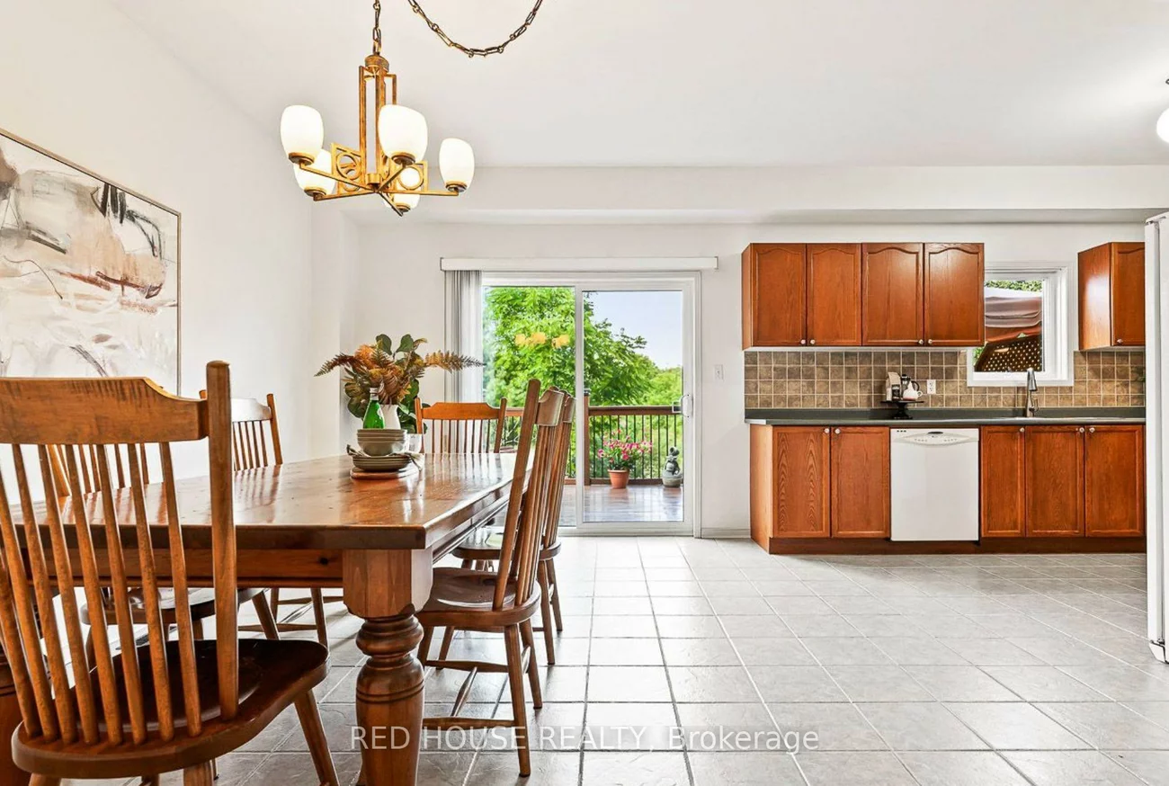 45, Silvervalley, Bolton North, Caledon