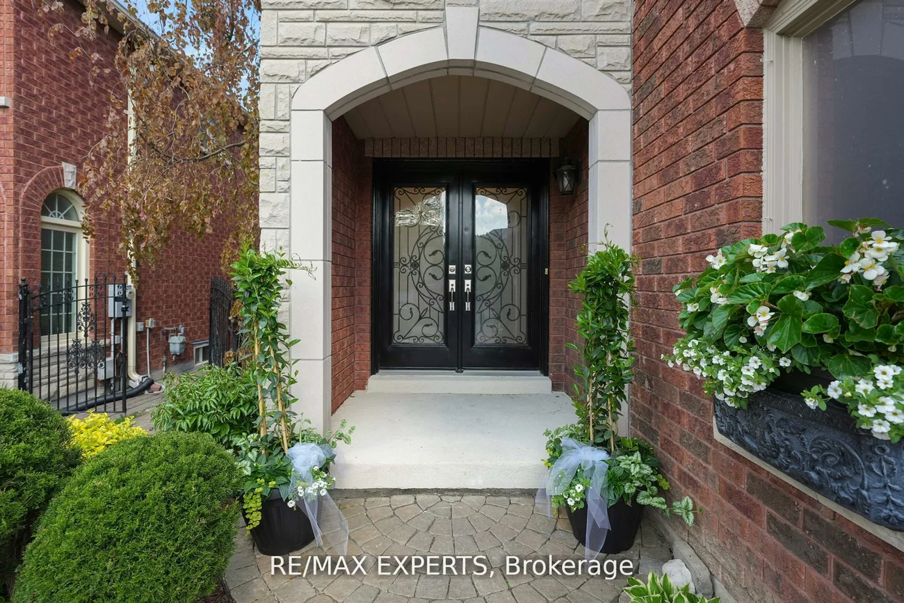 36, Country Stroll, Bolton West, Caledon