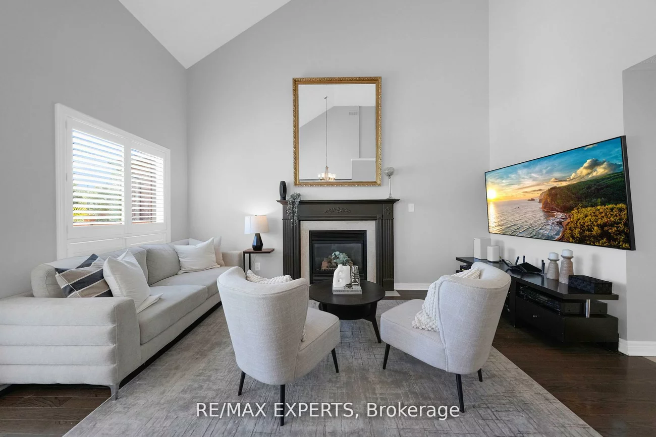 36, Country Stroll, Bolton West, Caledon