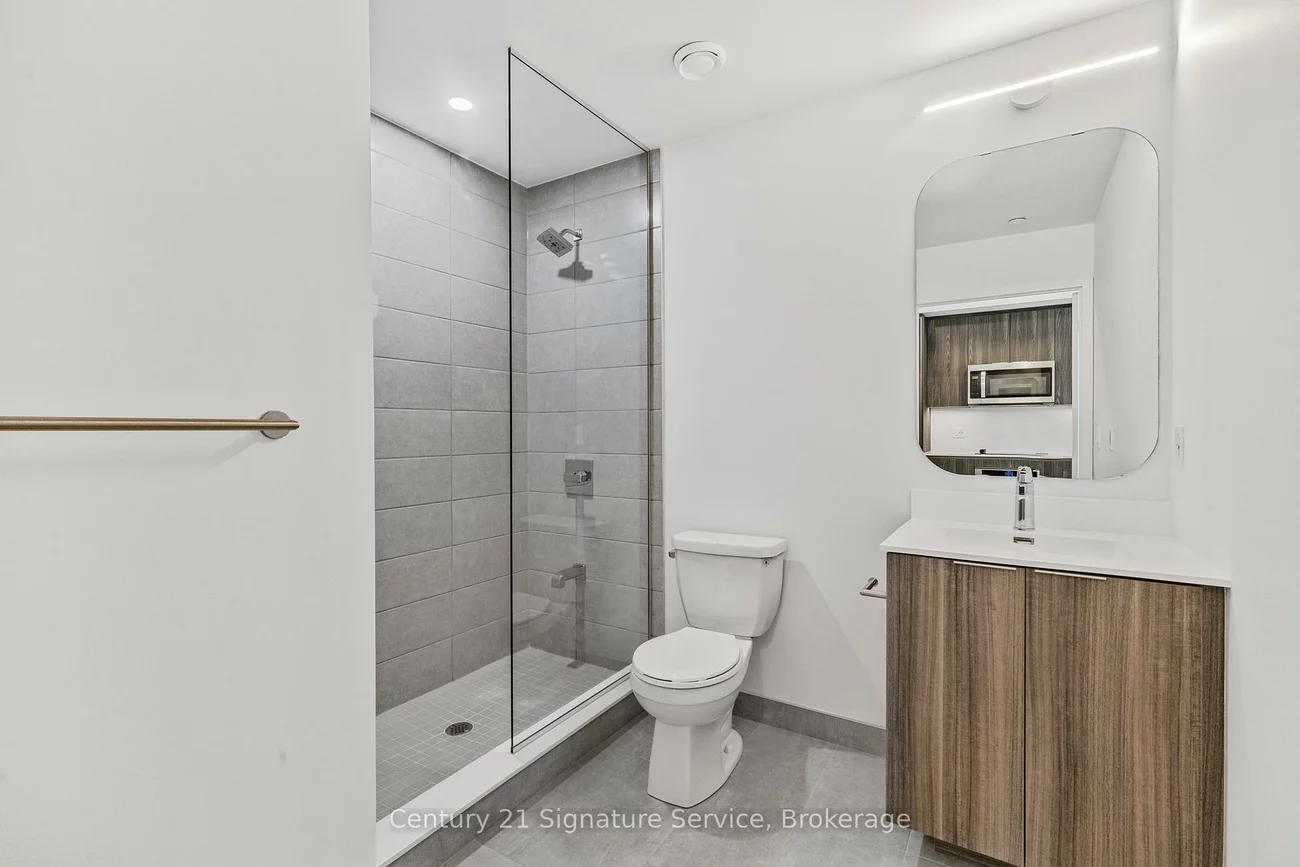 9, Queensland, Bolton East, Caledon