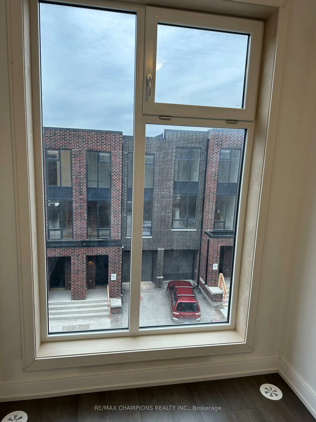 38, Desiree, Bolton West, Caledon