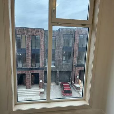 38, Desiree, Bolton West, Caledon