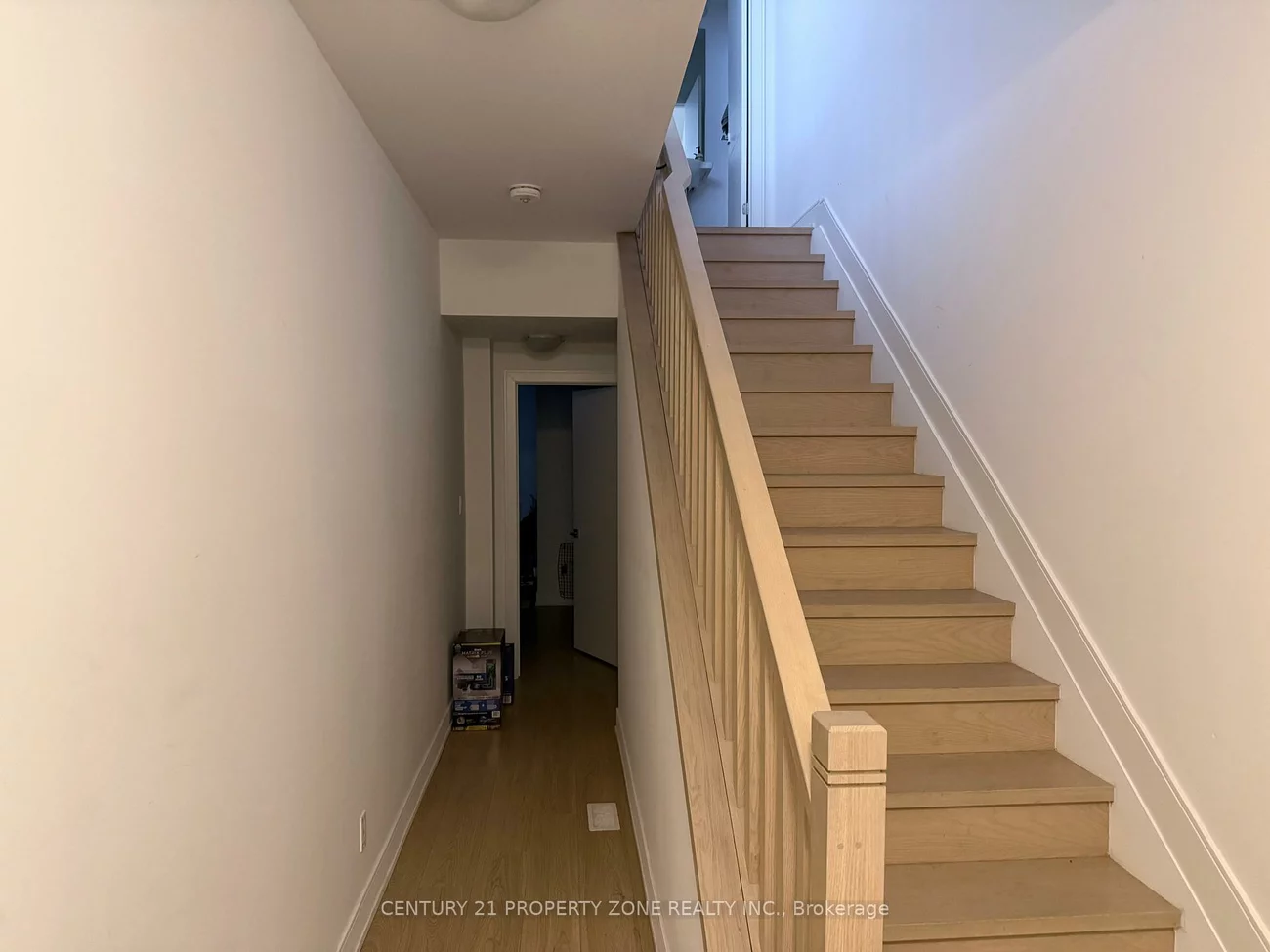 30, Desiree, Bolton East, Caledon