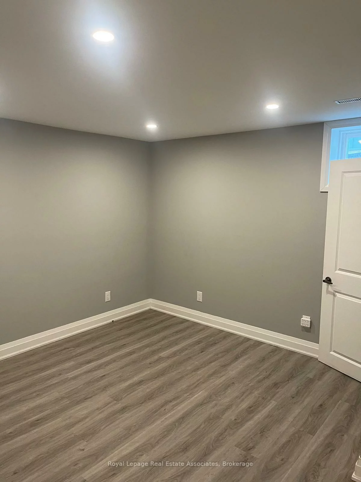 44, McClellan, Alton, Caledon