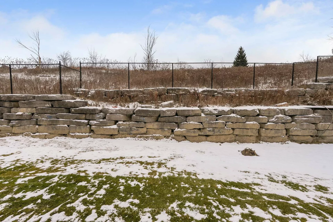 30, Desiree, Bolton East, Caledon