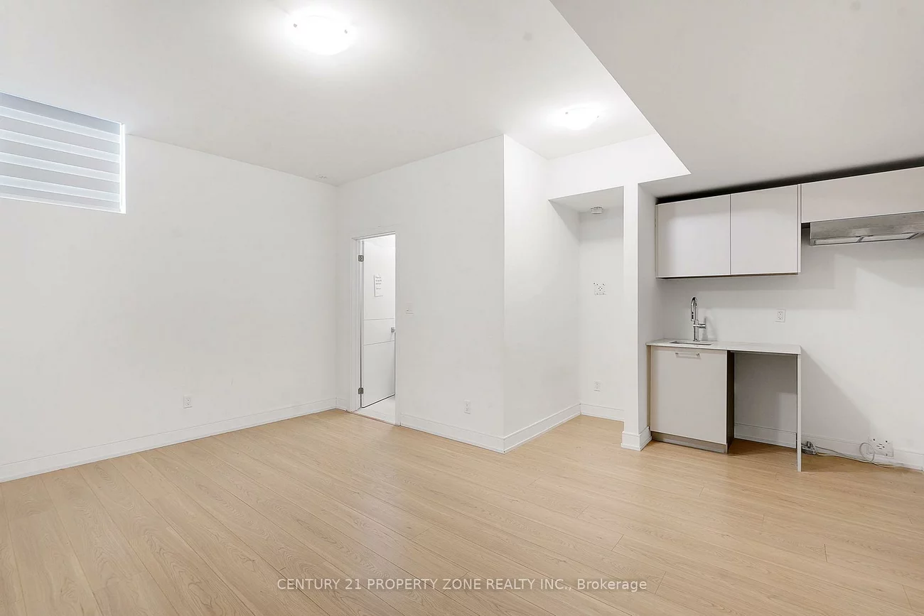 30, Desiree, Bolton East, Caledon