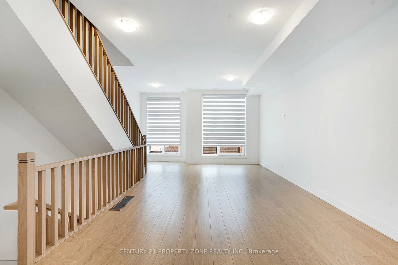 30, Desiree, Bolton East, Caledon