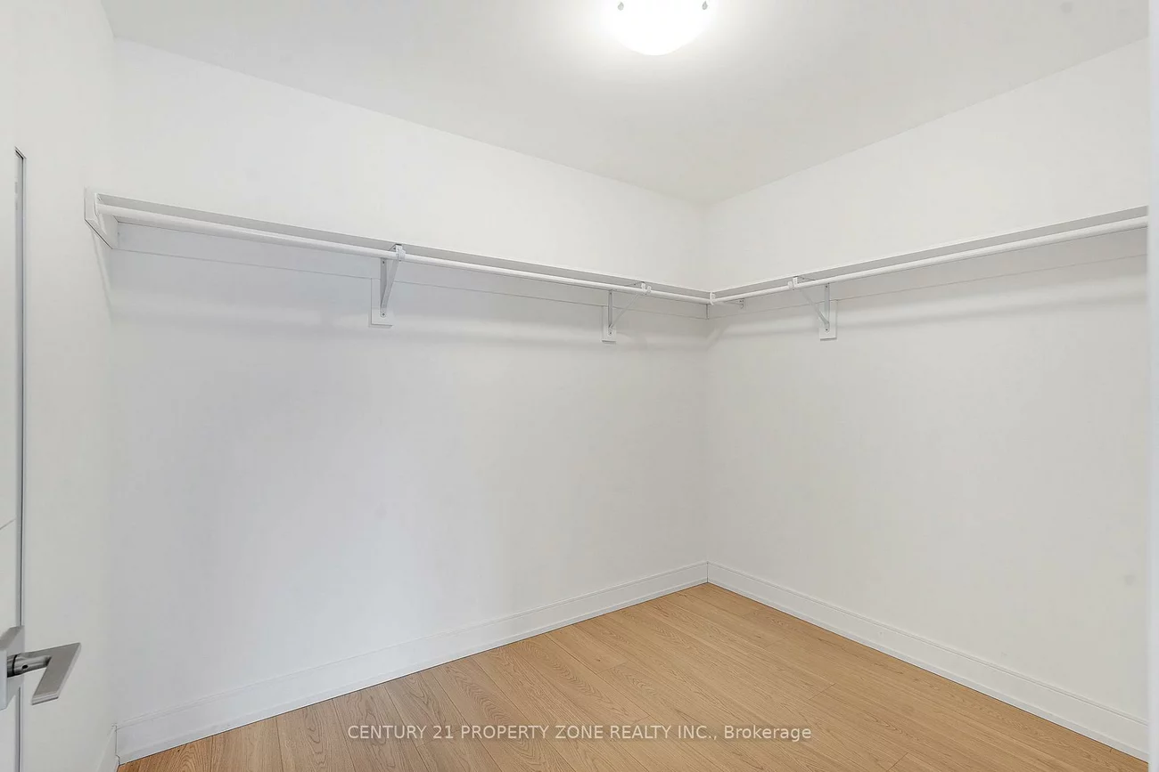 30, Desiree, Bolton East, Caledon