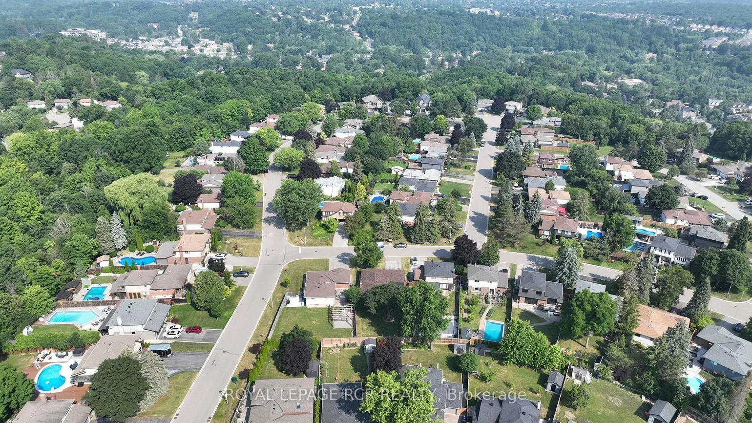 273, Newlove, Bolton East, Caledon