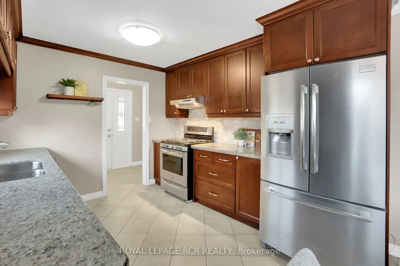 273, Newlove, Bolton East, Caledon