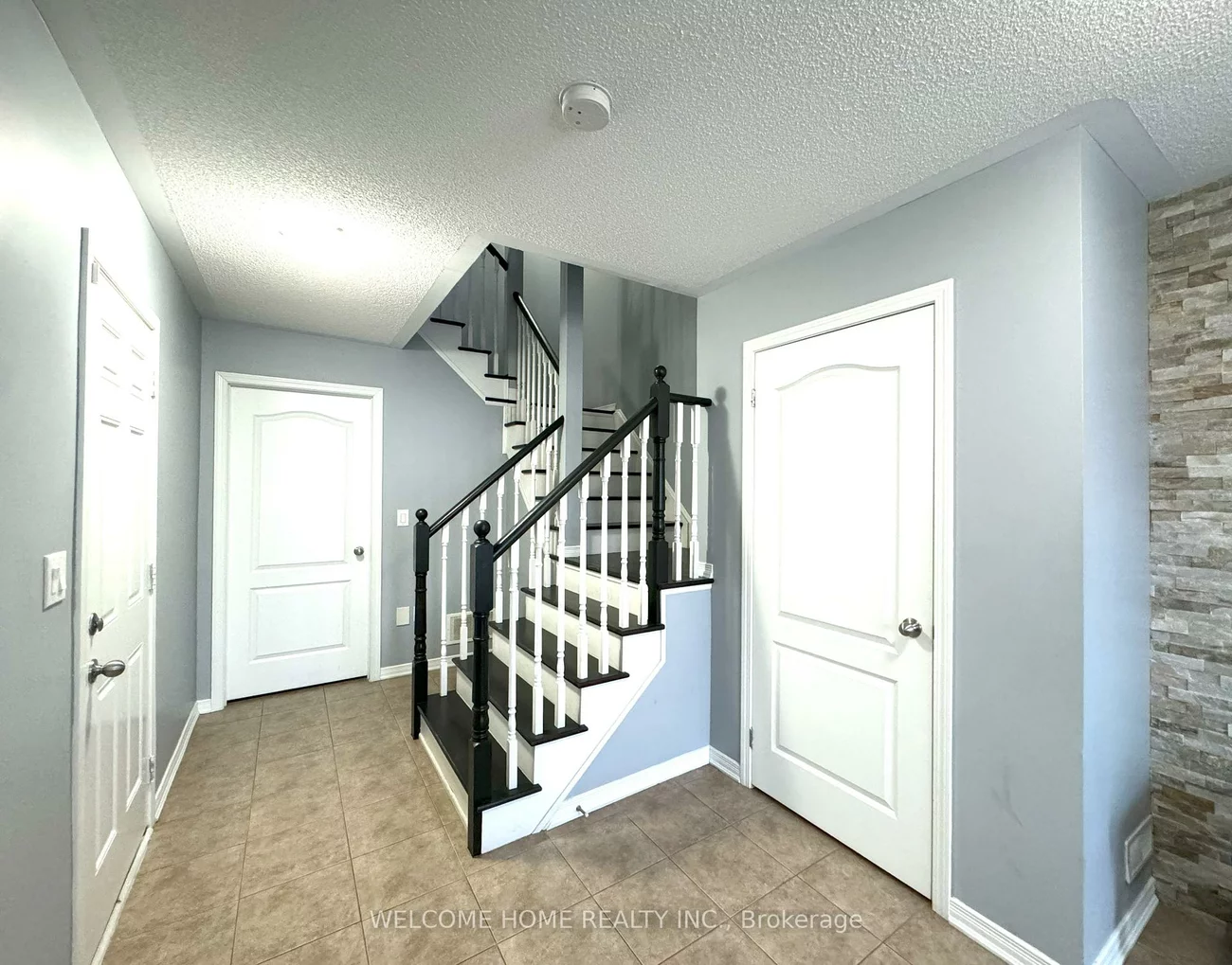 26, Larson Peak, Rural Caledon, Caledon