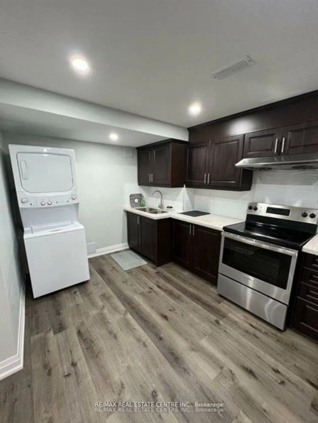 23, Neil, Rural Caledon, Caledon