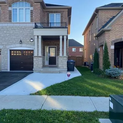 7, Vinewood, Rural Caledon, Caledon