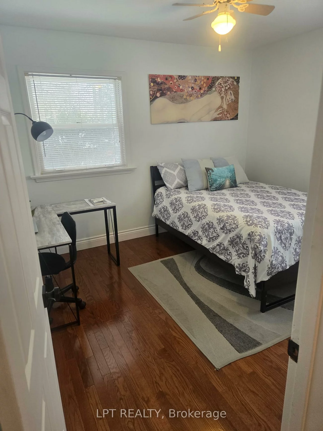 60, Norton, Bolton East, Caledon