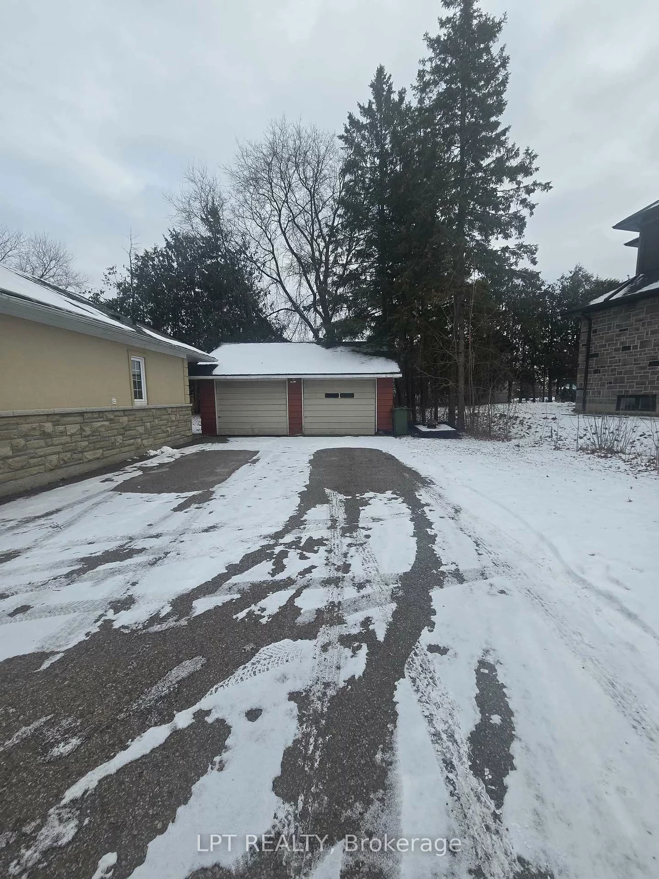 60, Norton, Bolton East, Caledon