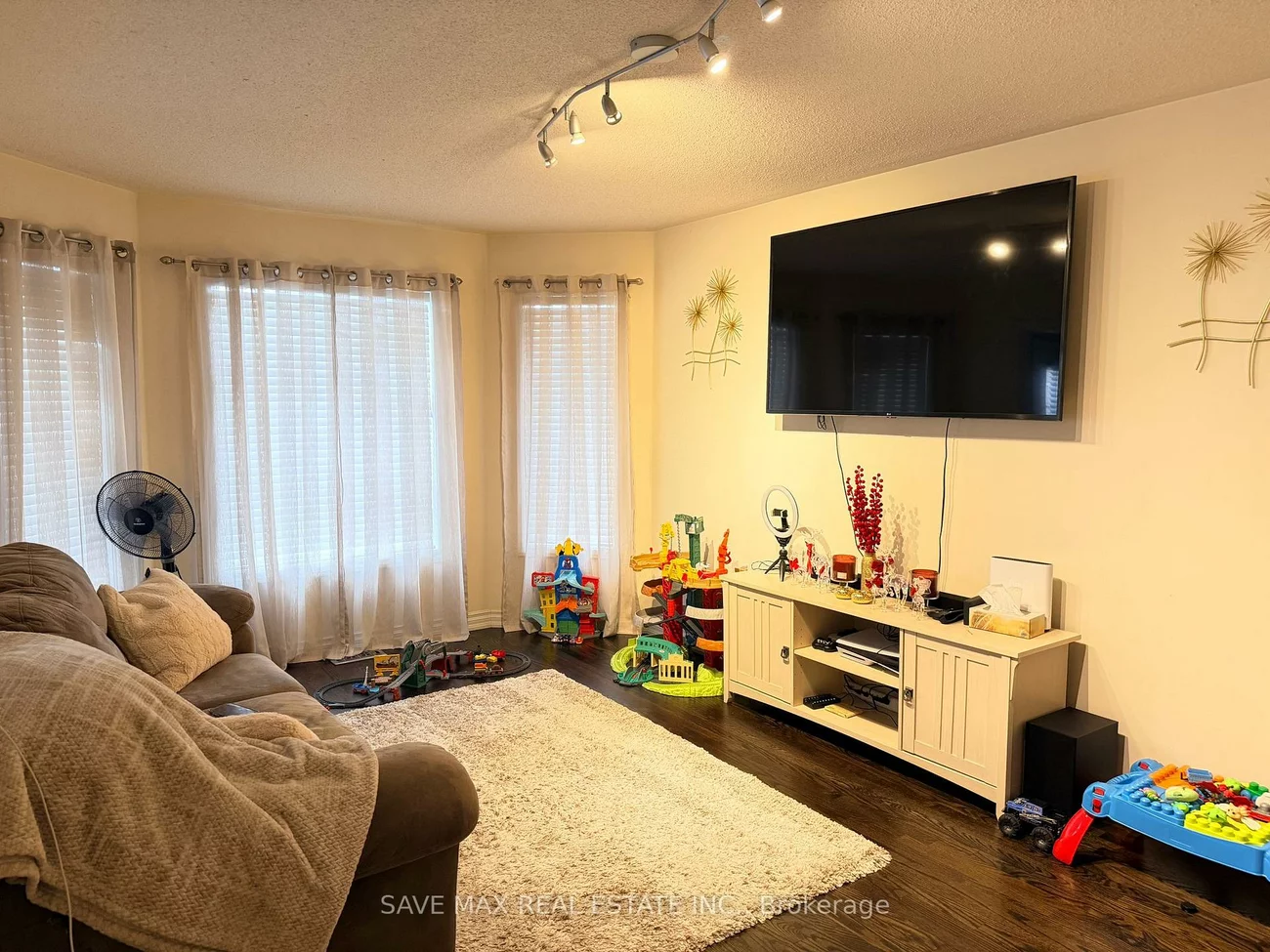 234, Waterbury, Bolton East, Caledon