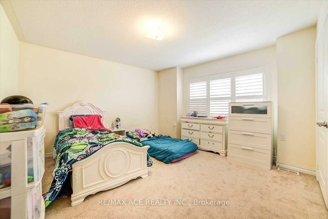 26, Newhouse, Rural Caledon, Caledon