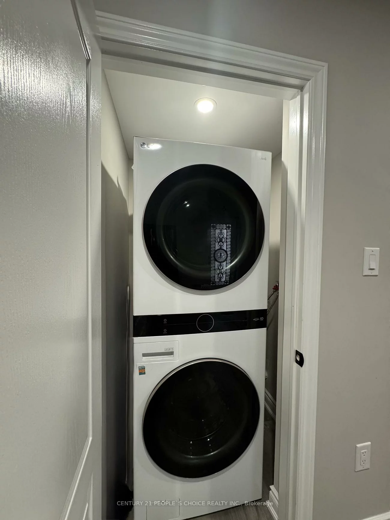 50, Arthur Griffin, Caledon East, Caledon