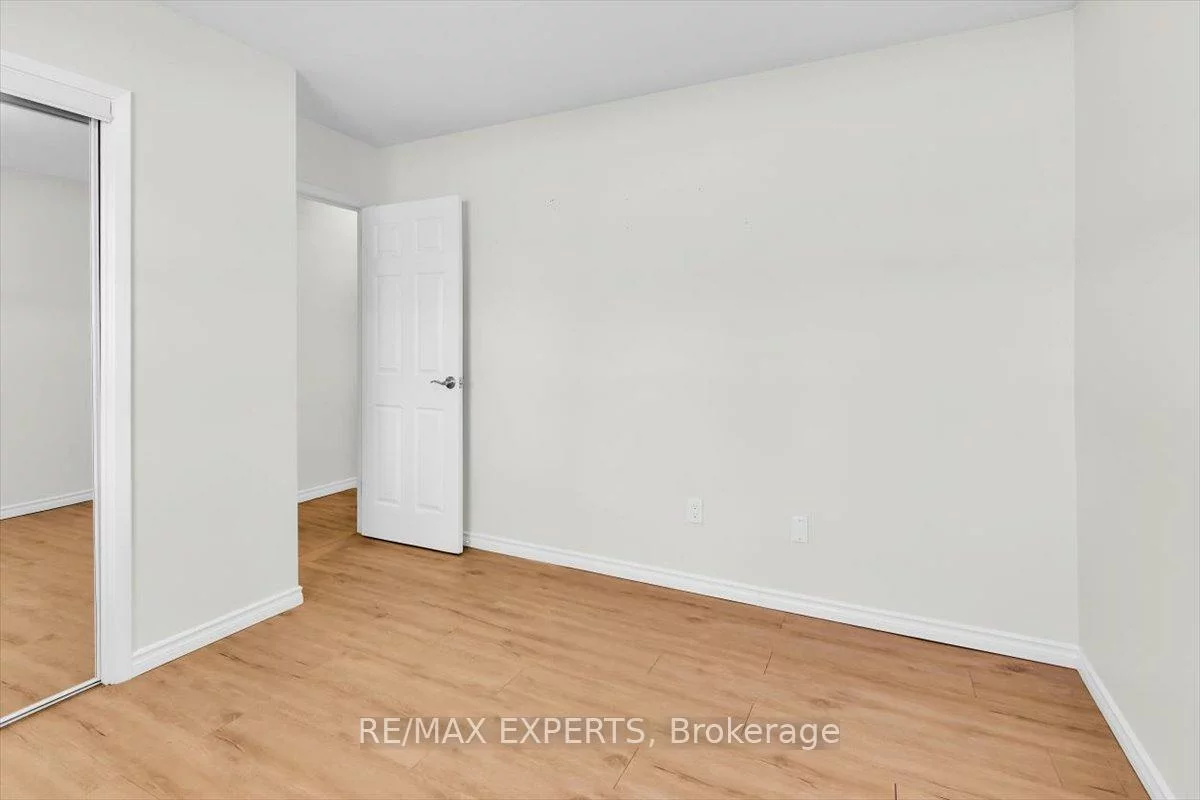 16, William, Bolton West, Caledon