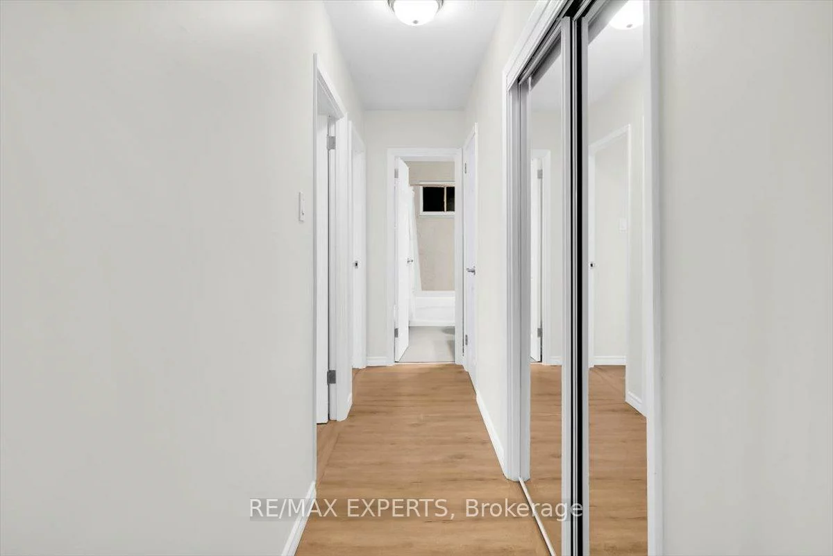 16, William, Bolton West, Caledon