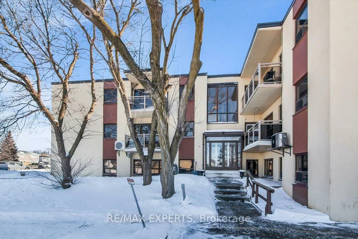 16, William, Bolton West, Caledon