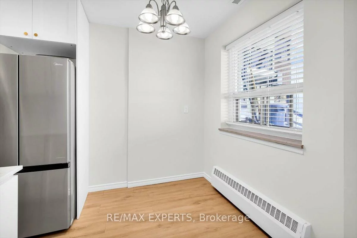 16, William, Bolton West, Caledon