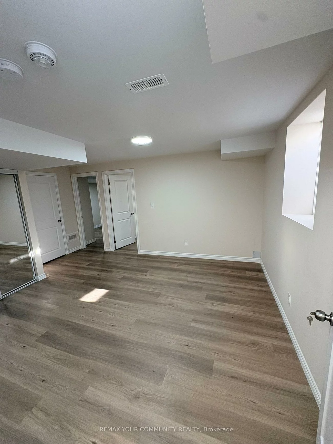 19, Queens, Bolton East, Caledon