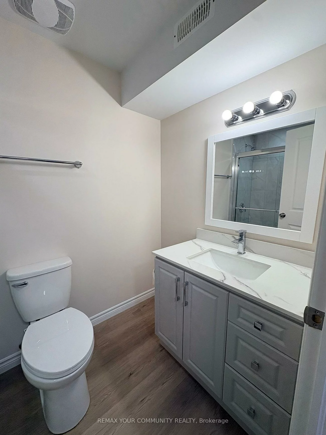 19, Queens, Bolton East, Caledon