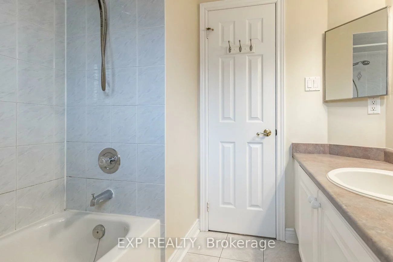 32, Pavin, Bolton East, Caledon