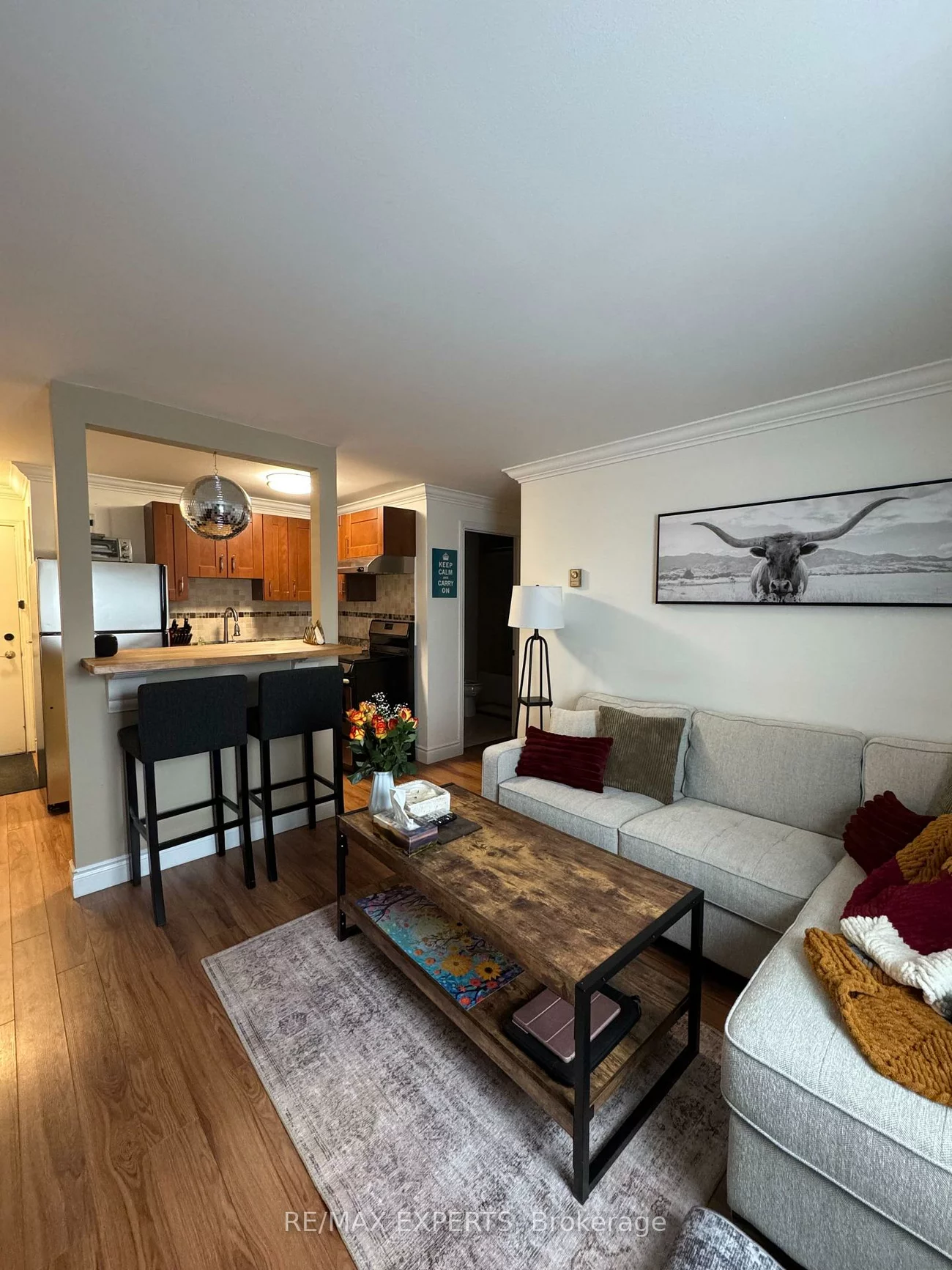 42, Queen, Bolton North, Caledon