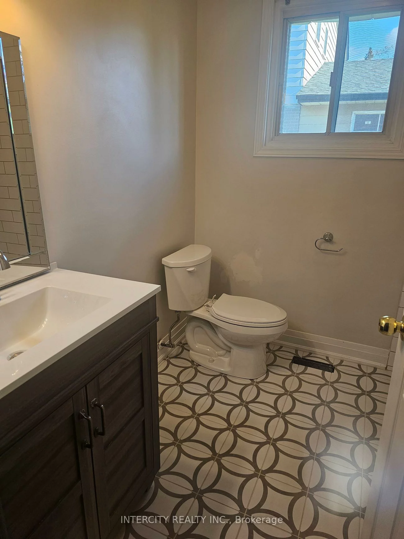 108, Mellow, Bolton East, Caledon