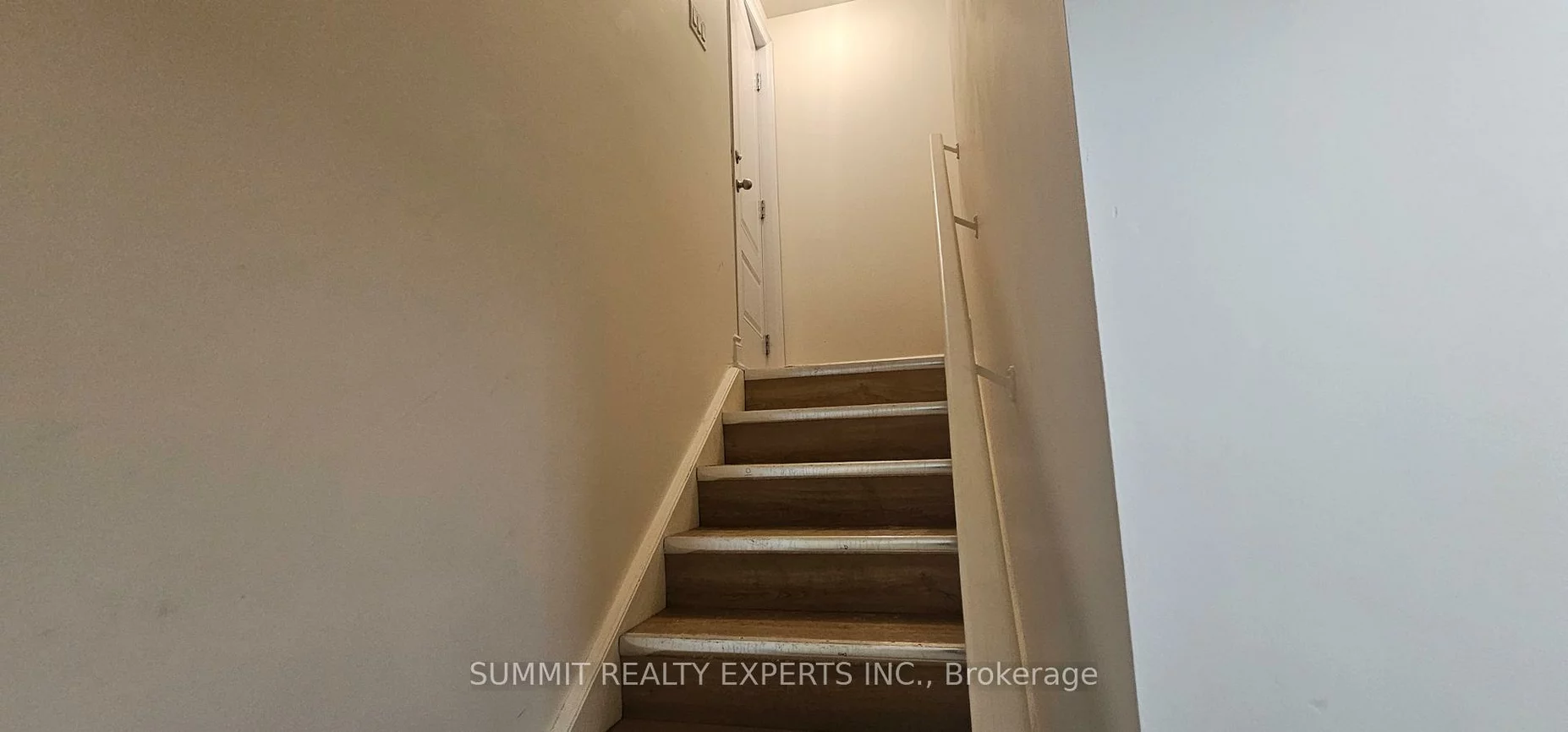 27, James Walker, Caledon East, Caledon