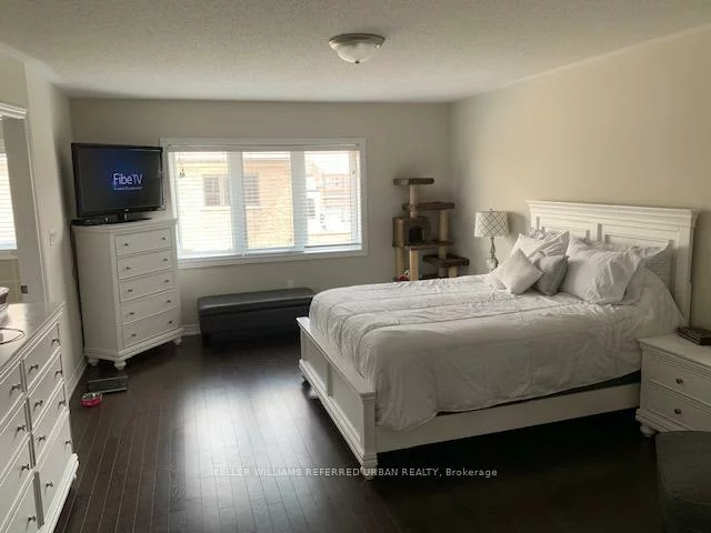 23, Morra, Bolton East, Caledon