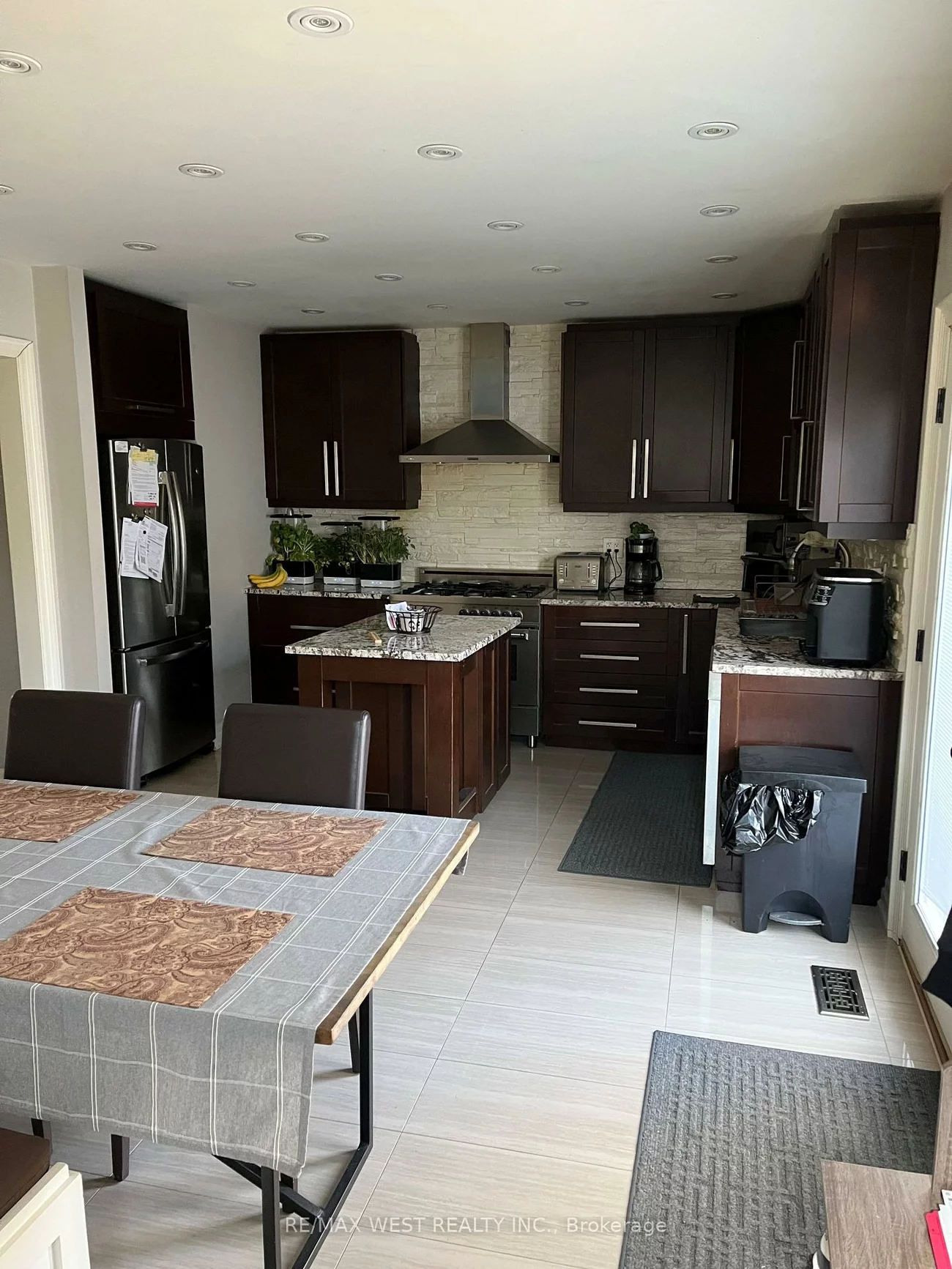 56, Stephen, Bolton West, Caledon