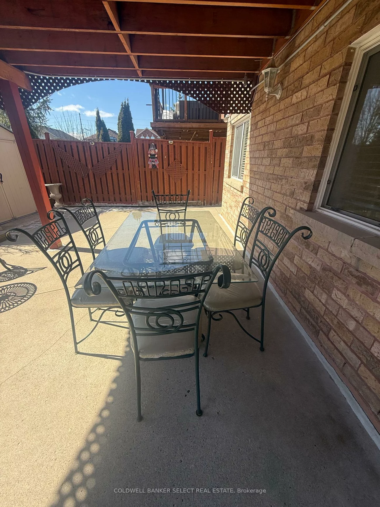 13, Gray Park, Bolton West, Caledon